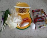 A picture of step 1 of Stir-fried noodles (special).