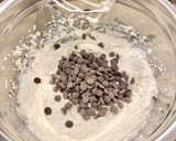 Foto del paso 7 de la receta: Pastel con mousse de ricotta, pepitas de chocolate y Nutella