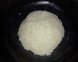 Foto del paso 5 de la receta: Arroz blanco salteado en mantequilla al ajillo
