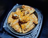 Une image de l'étape 6 de Ailes de poulet roties au air fryer.