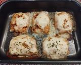 Foto del paso 8 de la receta: Rollitos de Obleas de arroz rellenos de pollo gratinado con bechamel sin lactosa