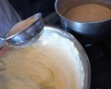 Foto del paso 1 de la receta: Mousse de piloncillo relleno de jelly de tejocote y guayaba