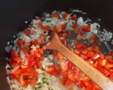 Foto del paso 2 de la receta: Guiso de lentejas con receta de la tía Mónica