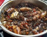 Foto del paso 4 de la receta: Arroz con conserva de chipirones rellenos, en su tinta