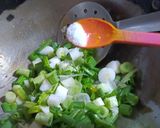A picture of step 3 of Onion Flower Stalk Vegetable.