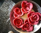 A picture of step 3 of Beetroot rose bouquet.