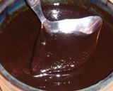 A picture of step 3 of Khajoor chatni.