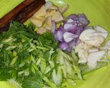 Foto langkah ke 2 dari resep SOP ayam enak buat kesehatan.