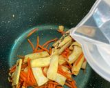 Gambar langkah 1 resipi Sayur Bayam Tumis Cendawan.