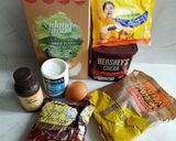 Foto langkah ke 1 dari resep Double Choco Chips Cookies Gluten Free.