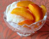 Фото кроку 4 до Домашнє морозиво з персиками🍑.
