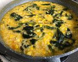 Foto langkah ke 6 dari resep Tinutuan / Bubur Manado.