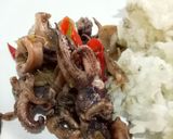 Foto langkah ke 5 dari resep Cumi Hitam.