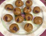 A picture of step 7 of Besan Ladoo.