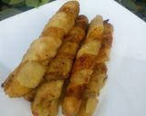 A picture of step 7 of Sweet potato curl rolls.