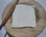 A picture of step 3 of Cheesy bread roll.