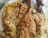 Foto langkah ke 5 dari resep Terong Dadar Teri Nasi.