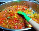 Foto del paso 5 de la receta: Fideos con bacalao y langostinos 🍅🦐🐟 🌻 🌶