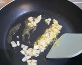 Foto langkah ke 1 dari resep Creamy Chicken Soup.