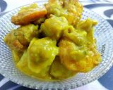 A picture of step 3 of Kachu Diye Chingri / Prawns with Taro.