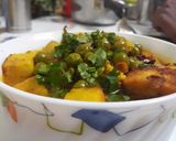 A picture of step 5 of Matar paneer.