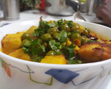 A picture of step 5 of Matar paneer.