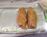 Foto del paso 2 de la receta: Pechuga de pollo rellena Sonorense