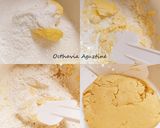 Foto langkah ke 2 dari resep Butter cookies simple.
