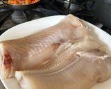Foto del paso 2 de la receta: Pescado a la cacerola