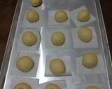 Foto langkah ke 4 dari resep Donat kentang.