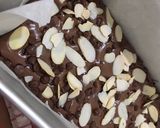 Foto langkah ke 8 dari resep Shiny Brownies.