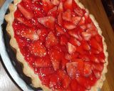 Foto del paso 4 de la receta: Tarta de frutillas 🍓❤
