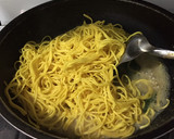 Foto langkah ke 3 dari resep Mi Goreng Ala Chef Turnip.