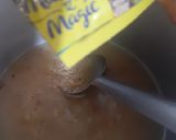 A picture of step 3 of Maggie masala daliya khichdi.