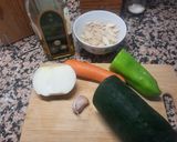 Foto del paso 1 de la receta: Salsa de verdura y almendra para acompañar