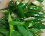 Foto langkah ke 2 dari resep Tumis tauge cabe ijo.