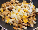 Foto del paso 10 de la receta: Cañas de hojaldre con pollo