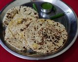 मूली के पराठे (Mooli ke parathe recipe in hindi) रेसिपी चरण 4 फोटो