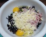 Foto del paso 2 de la receta: Tortillitas de Kale morado y Palta