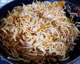 A picture of step 5 of Chinese noodles.