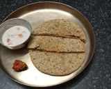 A picture of step 5 of Masala Sev Paratha.