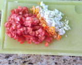 Foto del paso 2 de la receta: Chícharos guisados con huevo