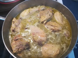 Pollo en salsa verde sencilla