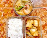 Hình bước làm 5 của món Cơm ngon nhà Huý 🏡: Khô cá dứa chiên - Canh chua tôm