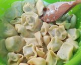 Sajtkrémes tortellini recept fázis 3 fotója