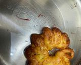 A picture of step 12 of Moong dal jalebi.
