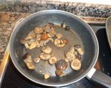 Foto del paso 6 de la receta Ternera a la plancha con salsa de setas
