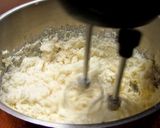 Kókuszkrémes-mézes szelet recept fázis 2 fotója