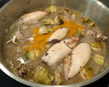 Foto del paso 7 de la receta: Guiso de calamar con alcachofas