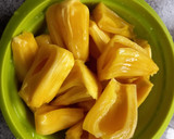 Foto langkah ke 2 dari resep Nangka Goreng Tepung Renyah.